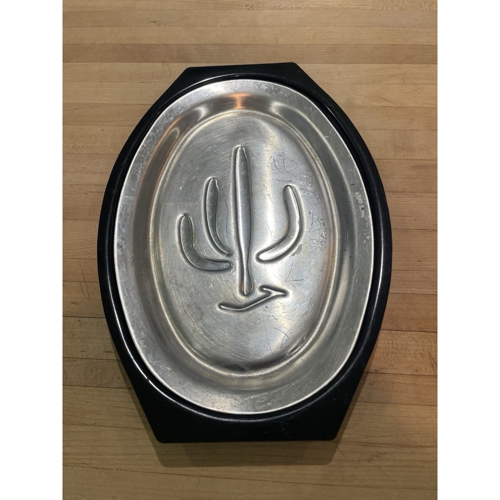 Nordic Ware Steak Fajita Serving Plate Platter Hot Metal Plastic Cactus Sizzler